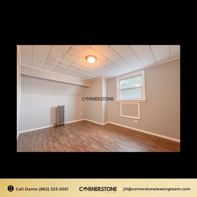 Building Photo - 211 N 19th St