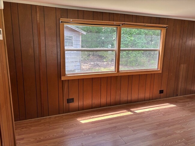 Building Photo - 2 BDRM 1 BA SINGLEWIDE MOBILE HOME IN PARK...
