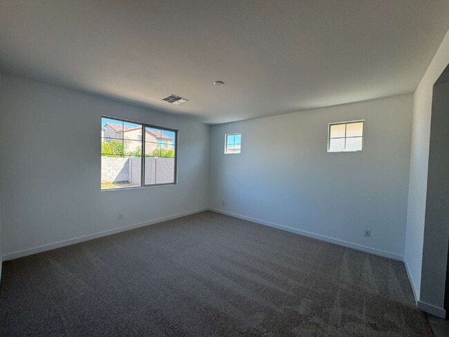 Building Photo - 23024 E Watford Dr