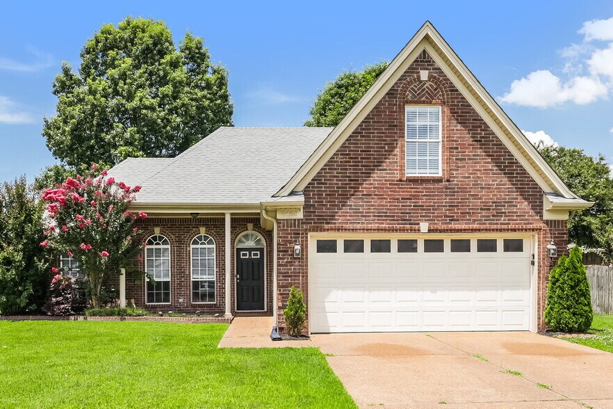 Primary Photo - 2458 Kindlewood Dr