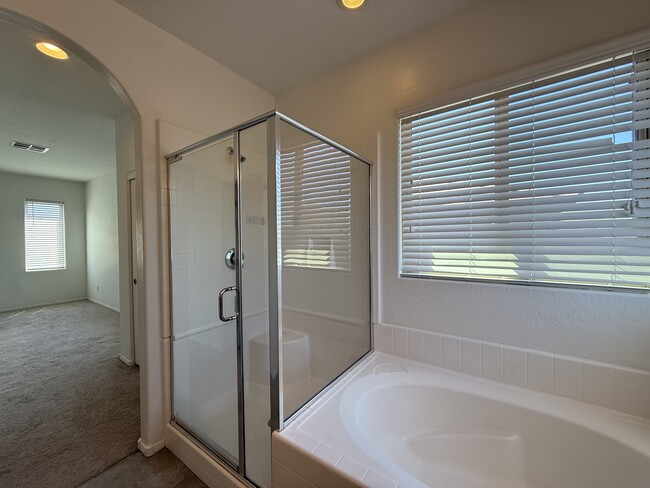 Building Photo - 757 Calamus Palm Pl