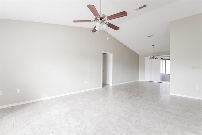 Building Photo - 604 Basingstoke Ct