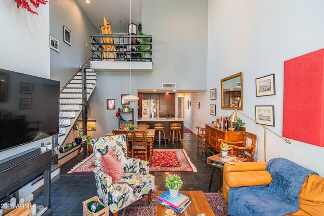 Building Photo - 100 E Fillmore St