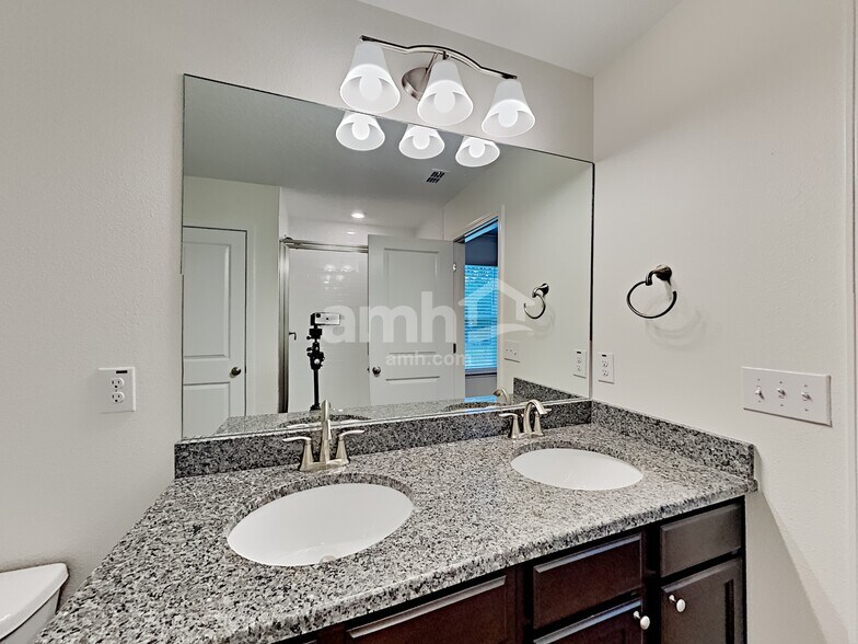 Building Photo - 2805 Wilder Meadows Ln