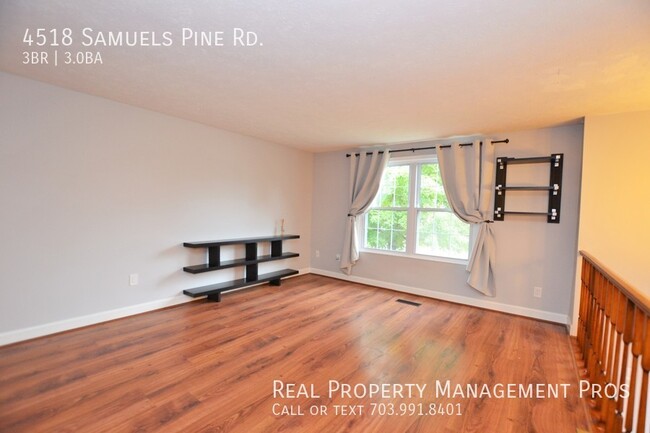 Building Photo - Beautifully Updated Single Family For Rent...