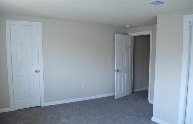 Building Photo - 3007 Grovey St
