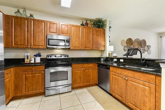 Building Photo - 3 br, 2.5 bath Townhome - 4651 Mimosa Ter ...