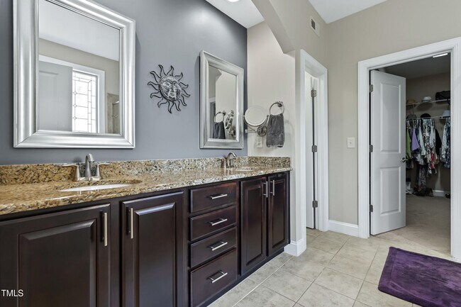 Building Photo - 5116 Trembath Ln