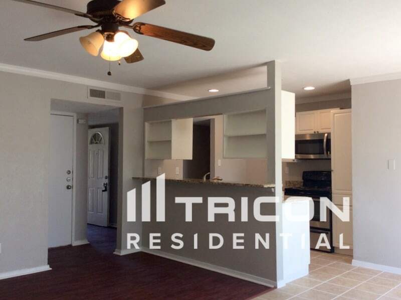 Building Photo - 4204 Pepperbush Dr