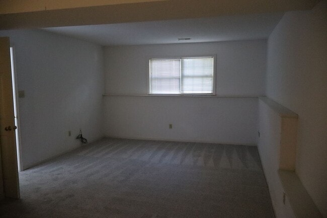 Building Photo - 1900 S El Dorado Dr