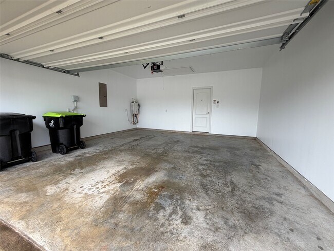 Building Photo - 31755 Wellington Pass