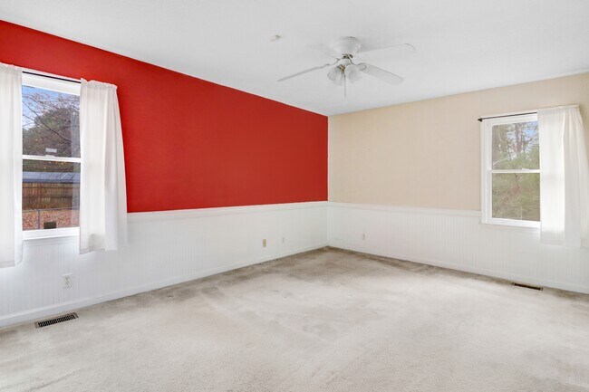 Building Photo - 103 Sallie Pl