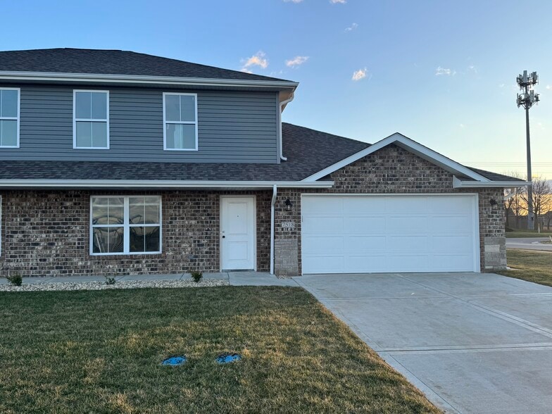 Building Photo - 7532 Frankie Ct