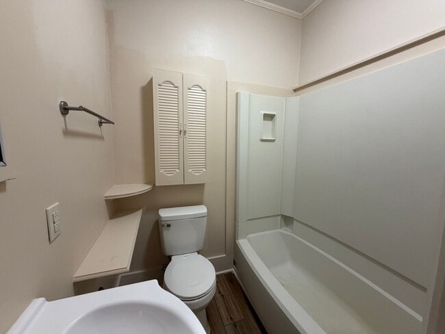 Building Photo - Exclusively Offered by Muse Realty Rentals, LLC