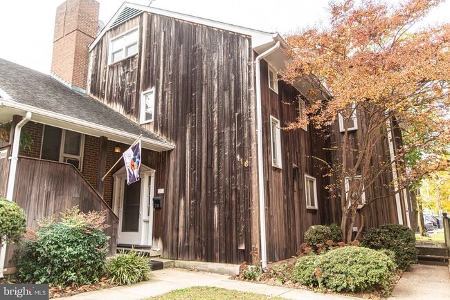 Building Photo - 116 S Union Ave