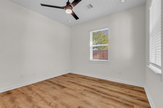 Building Photo - 3441 McGowen St