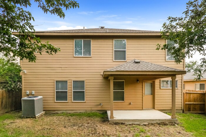 Building Photo - 349 Willow View