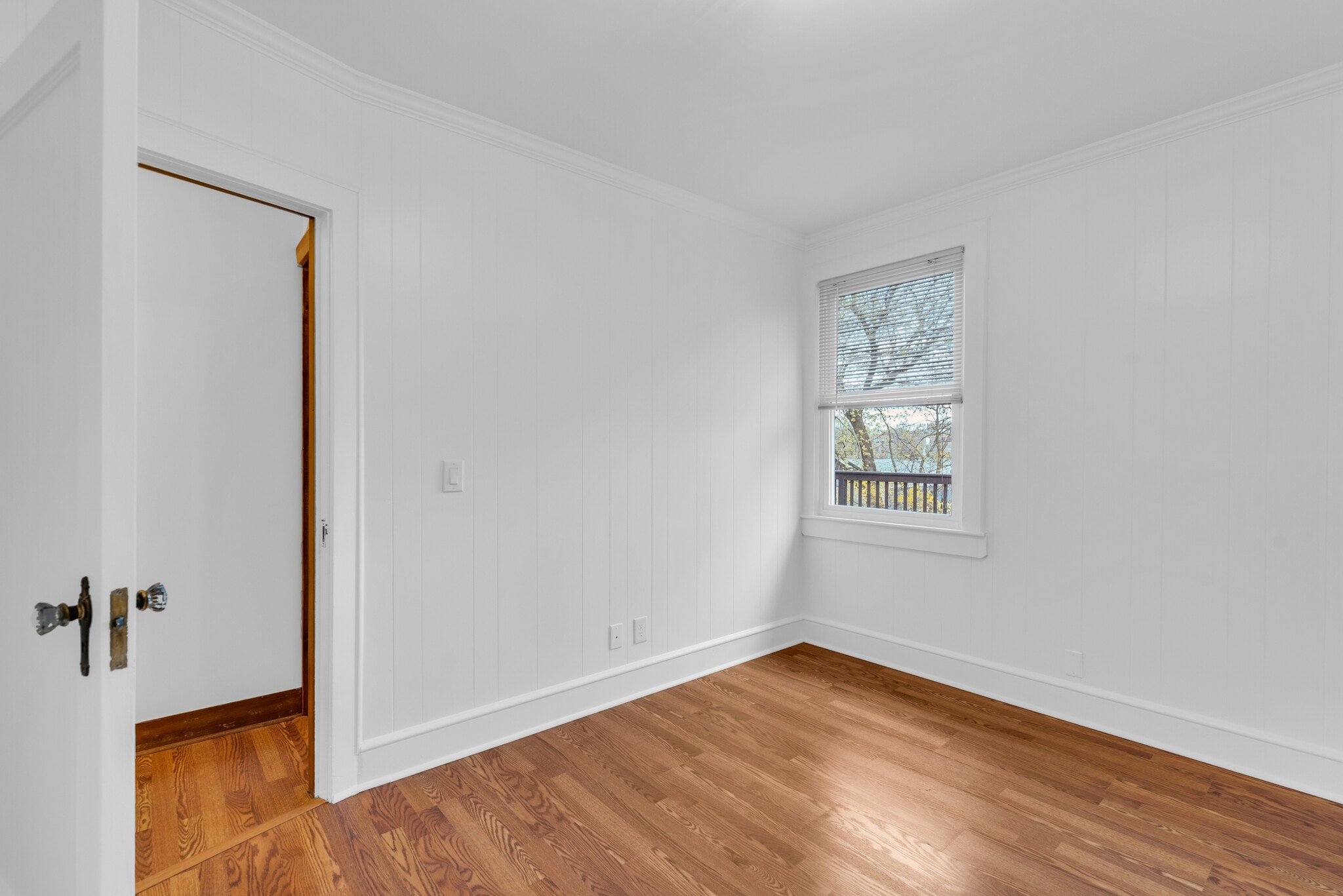 Building Photo - 127 Maple Ave
