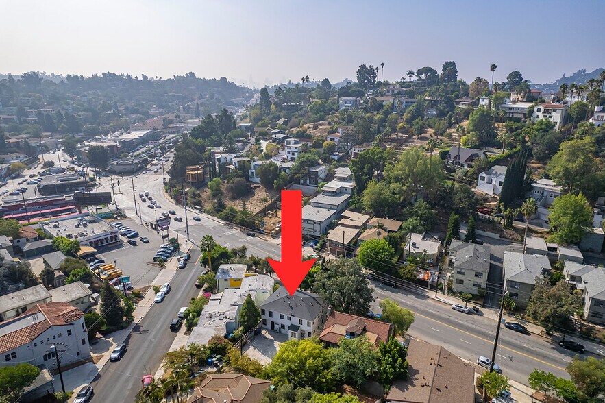 Building Photo - 2616 Glendale Blvd