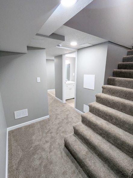 Building Photo - 2309 Glenwood Ave