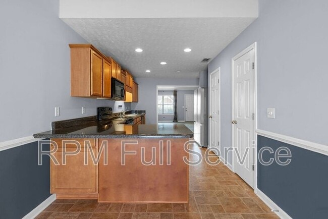 Building Photo - 3410 Risen Star Dr