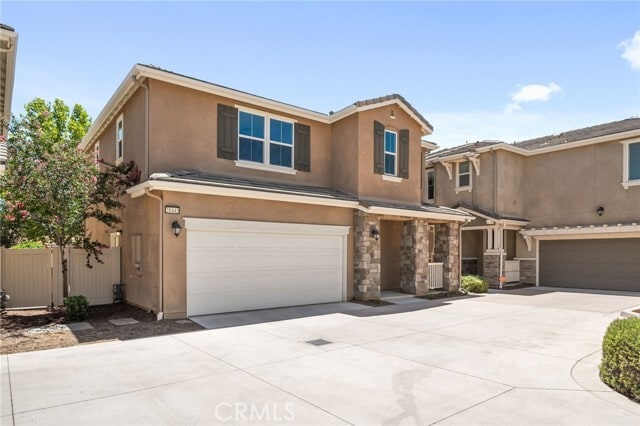 Building Photo - 28443 Sunflower St