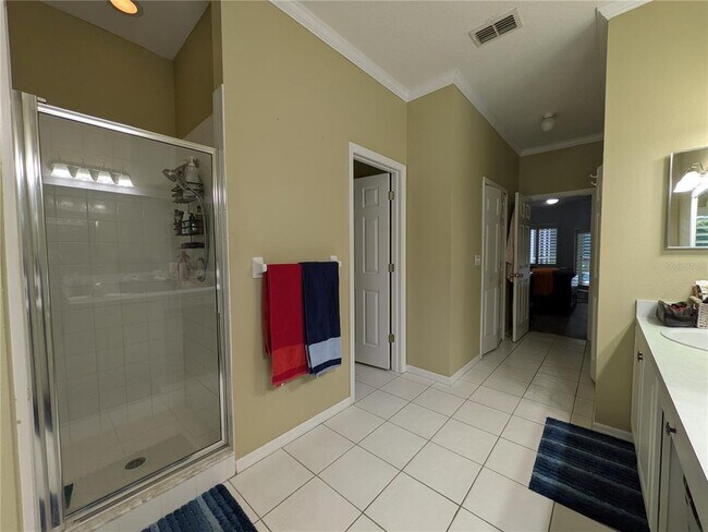 Building Photo - 16120 Muirfield Dr