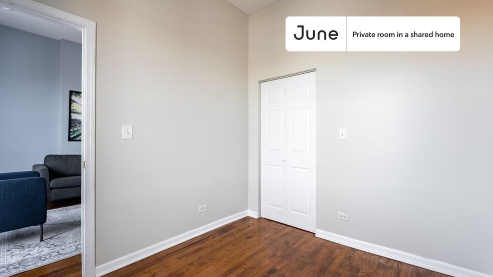 Building Photo - Room in Shared 3 bed/2 bath home