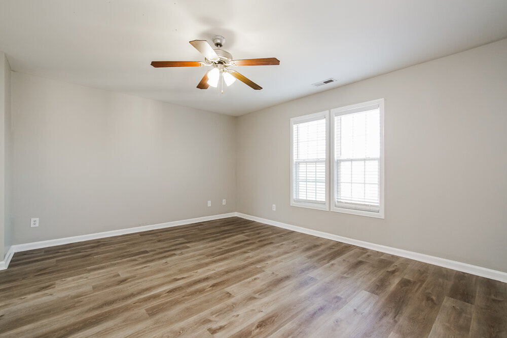 Building Photo - 6818 Spanglers Spring Way