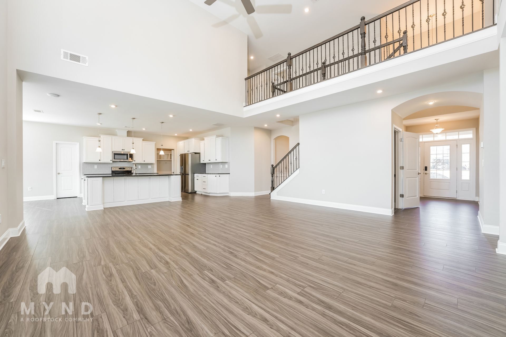 Building Photo - 584 Michigan Cir