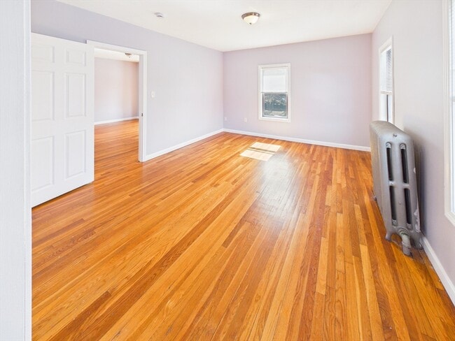 Building Photo - 1015 Hyde Park Ave