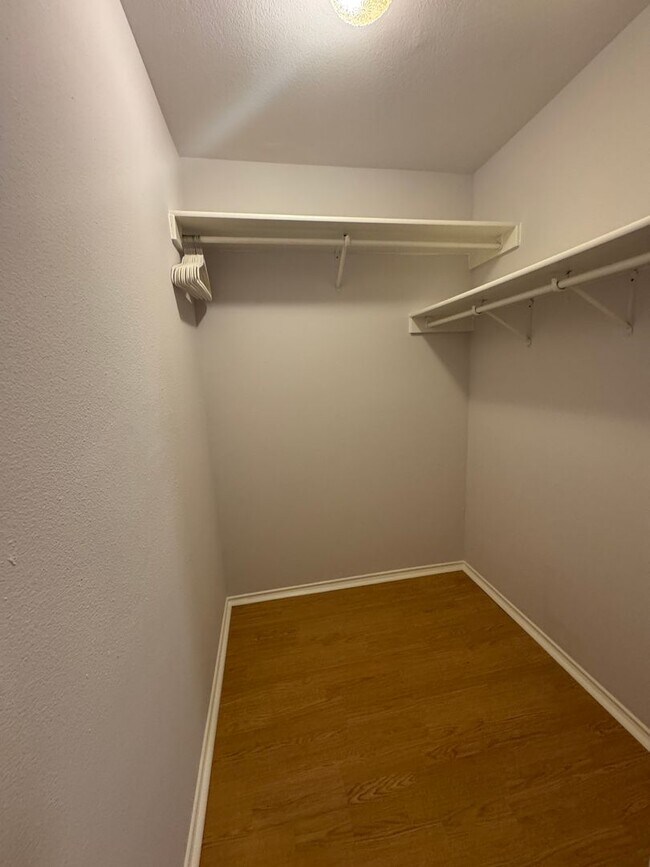 Building Photo - GATED COMMUNITY  |  STONE OAK  |  4 BEDROOMS + HUGE LOFT  |  SMALL LOFT/NURSERY/OFFICE/  |  EXCEL...