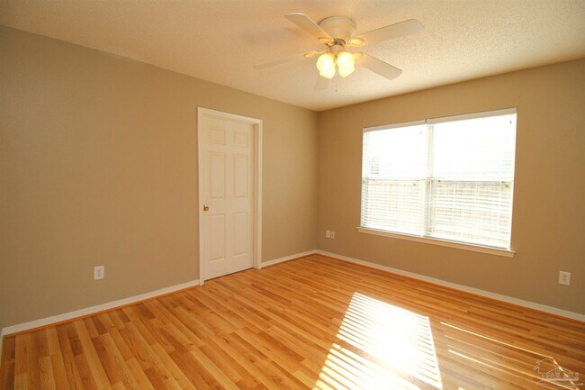 Building Photo - 2007 Marquesas Ln