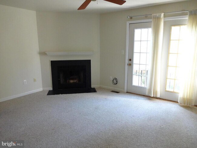 Building Photo - 13115 Quail Creek Ln