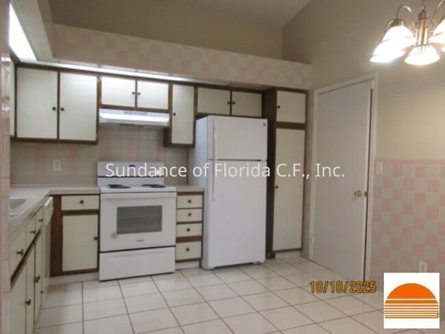 Building Photo - 1443 Coldwater Ct