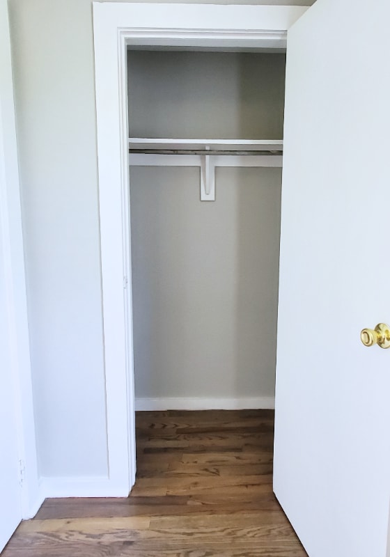 Building Photo - 90 E 8th Ave