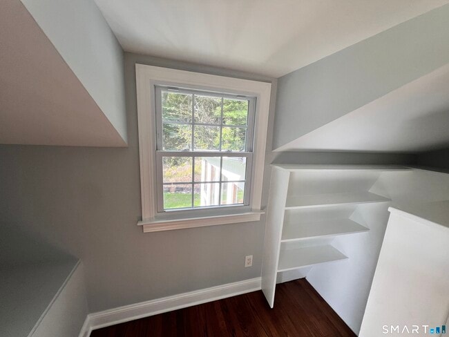 Building Photo - 267 Thunder Hill Dr