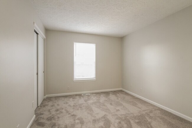 Building Photo - 11706 Rush Dr