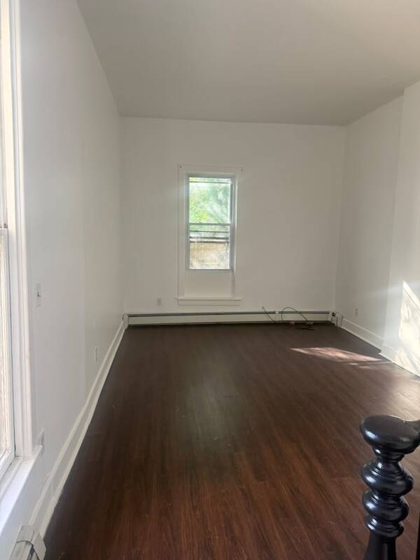 Building Photo - 475 S Pearl St