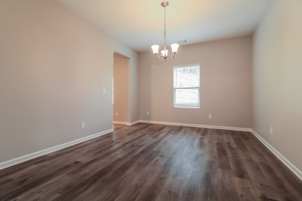 Building Photo - 20 Sycamore St