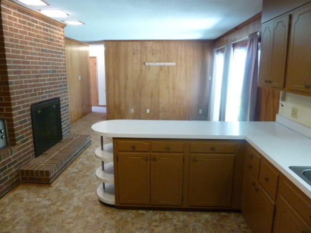 Building Photo - Walk to Campus! Incredible location, amazi...