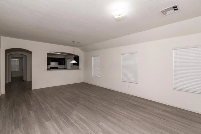 Primary Photo - 5711 Post Oak Manor Dr