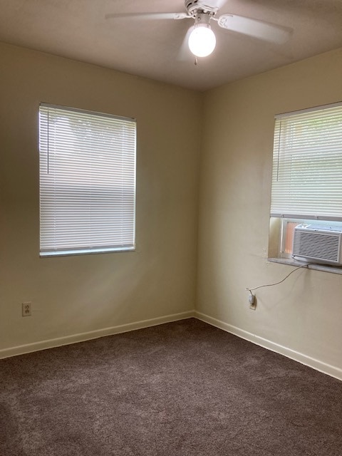 Building Photo - 943 N Village Dr