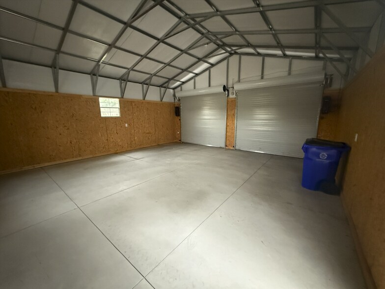 Building Photo - 112 Watters Dr