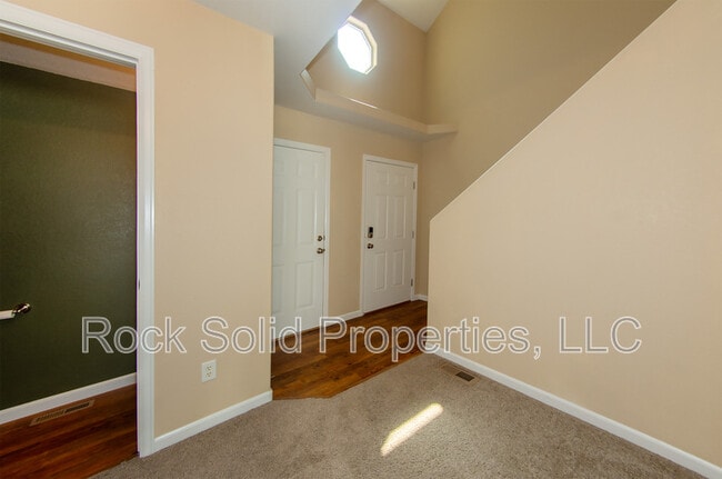 Building Photo - 3766 Saddle Ridge Trail