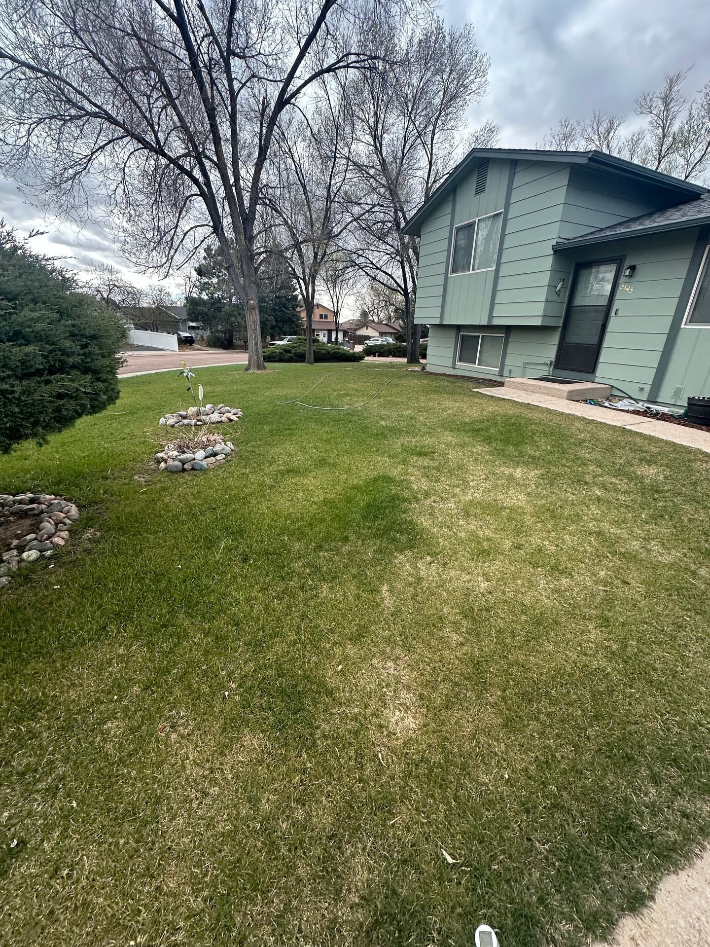 Building Photo - 5145 Alturas Cir