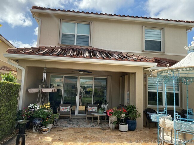 Building Photo - 8219 Calabria Lakes Drive