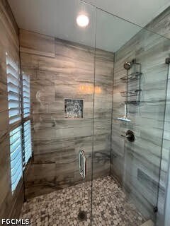 Building Photo - 4104 SW 15th Ave