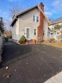 Building Photo - 188 Scottsville Rd