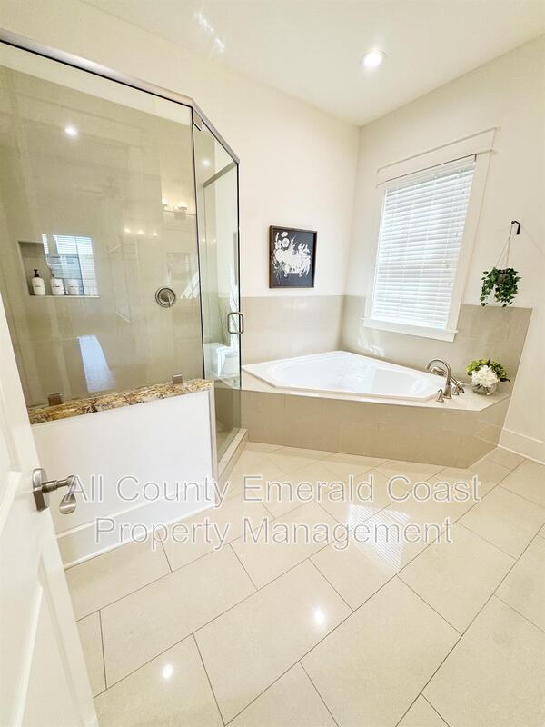 Building Photo - 50 Cinnamon Fern Lane